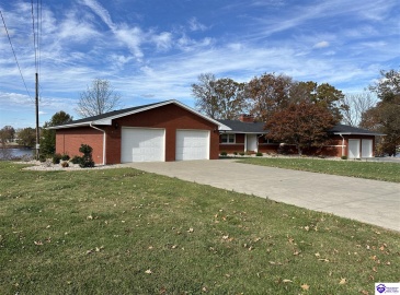 Lakeview Drive, Campbellsville, Kentucky 42718, ,4 BathroomsBathrooms,For Sale,Lakeview Drive,HK24004228