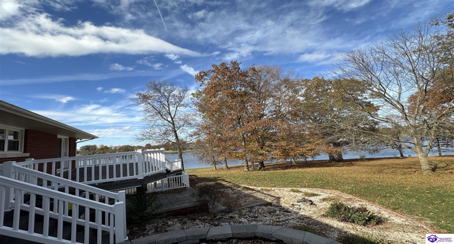 Lakeview Drive, Campbellsville, Kentucky 42718, ,4 BathroomsBathrooms,For Sale,Lakeview Drive,HK24004228