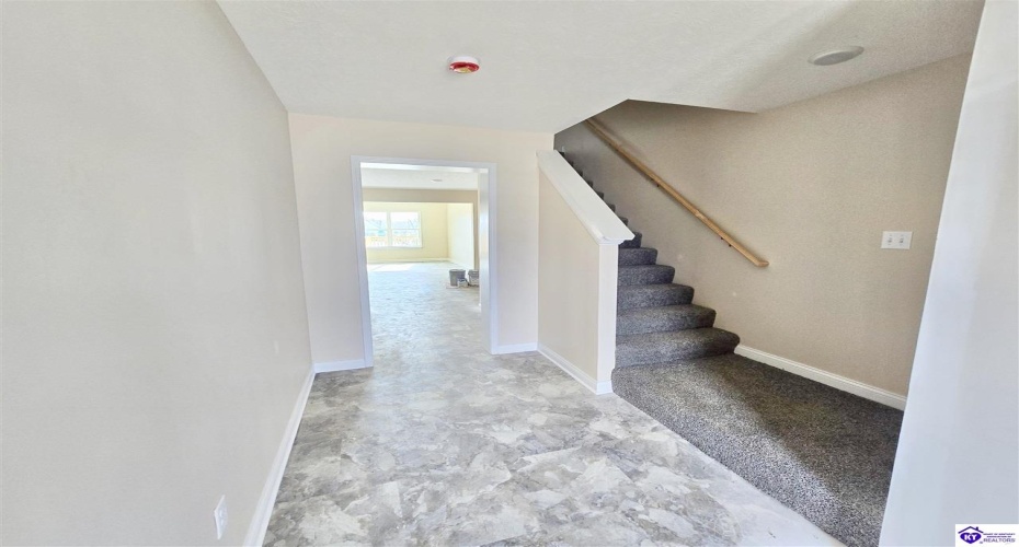 Dixon Circle, Vine Grove, Kentucky 40175, ,4 BathroomsBathrooms,For Sale,Dixon Circle,HK24004229