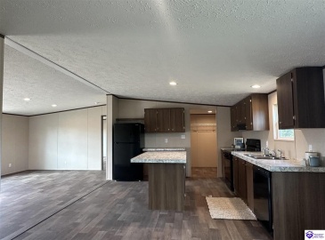 Carriewood Drive, Cecilia, Kentucky 42724, ,2 BathroomsBathrooms,For Sale,Carriewood Drive,HK24004230