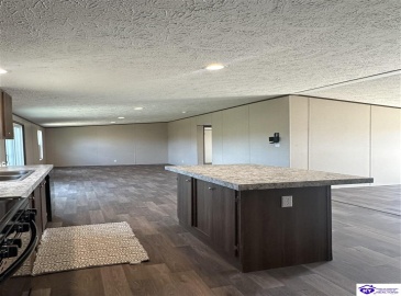 Carriewood Drive, Cecilia, Kentucky 42724, ,2 BathroomsBathrooms,For Sale,Carriewood Drive,HK24004230