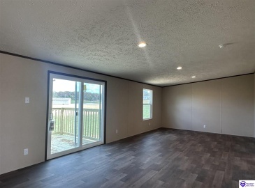 Carriewood Drive, Cecilia, Kentucky 42724, ,2 BathroomsBathrooms,For Sale,Carriewood Drive,HK24004230