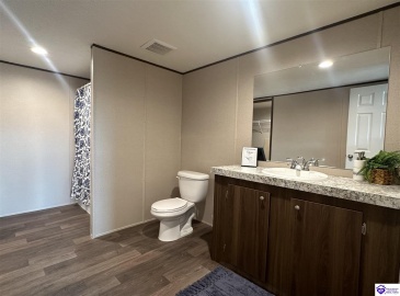 Carriewood Drive, Cecilia, Kentucky 42724, ,2 BathroomsBathrooms,For Sale,Carriewood Drive,HK24004230