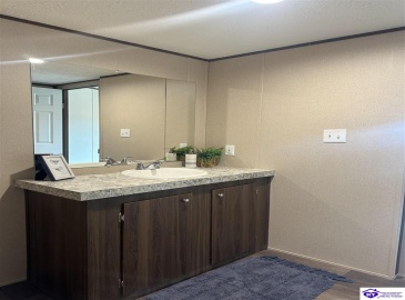 Carriewood Drive, Cecilia, Kentucky 42724, ,2 BathroomsBathrooms,For Sale,Carriewood Drive,HK24004230