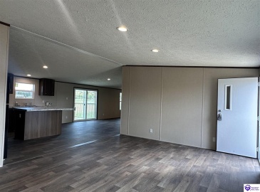 Carriewood Drive, Cecilia, Kentucky 42724, ,2 BathroomsBathrooms,For Sale,Carriewood Drive,HK24004230