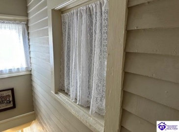 Dixie Avenue, Elizabethtown, Kentucky 42701, ,3 BathroomsBathrooms,For Sale,Dixie Avenue,HK24004233