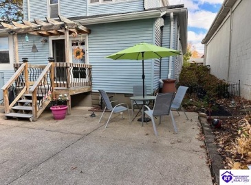 Dixie Avenue, Elizabethtown, Kentucky 42701, ,3 BathroomsBathrooms,For Sale,Dixie Avenue,HK24004233