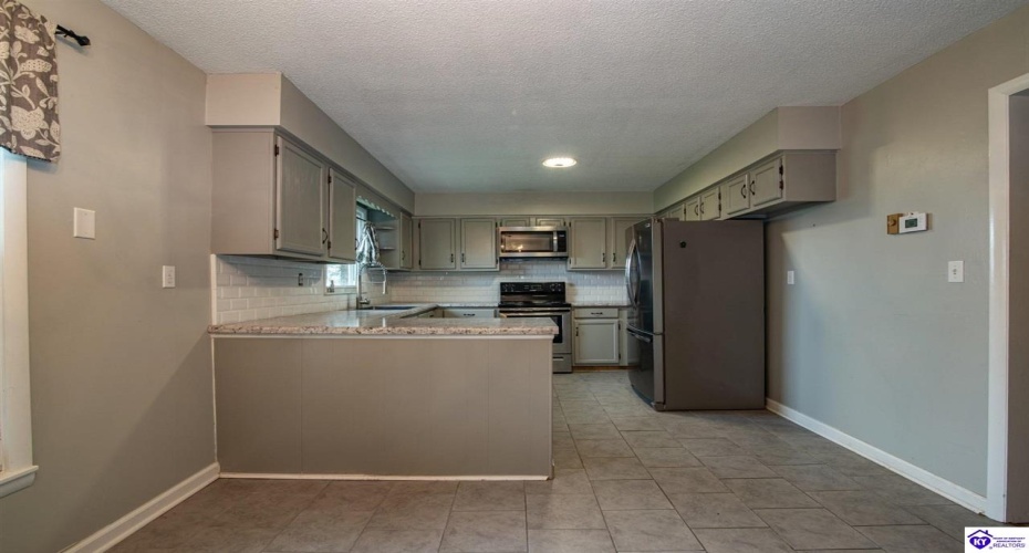 Constantine Fairfield Road, Garfield, Kentucky 40140, ,2 BathroomsBathrooms,For Sale,Constantine Fairfield Road,HK24004234