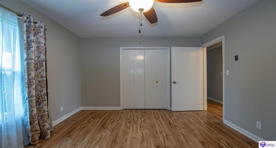 Constantine Fairfield Road, Garfield, Kentucky 40140, ,2 BathroomsBathrooms,For Sale,Constantine Fairfield Road,HK24004234