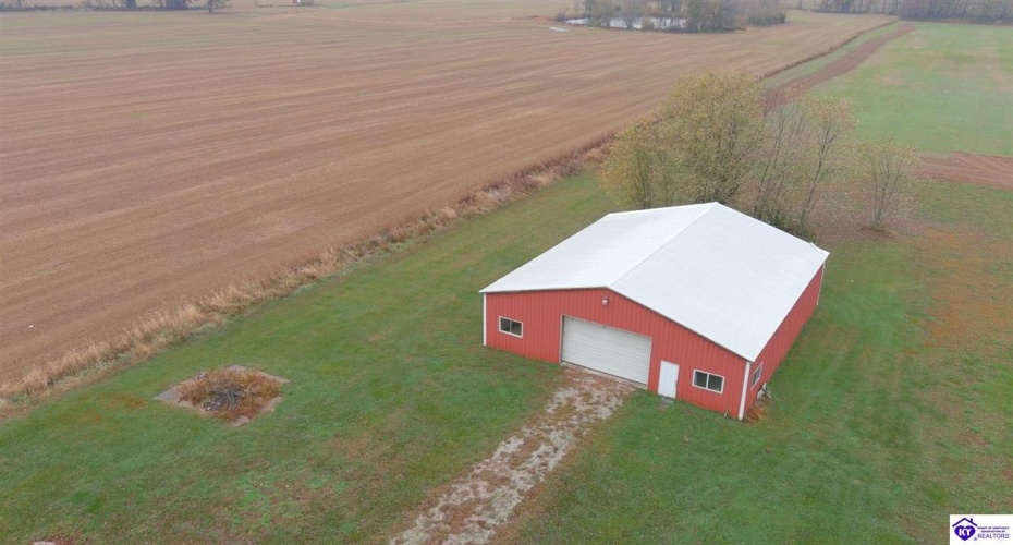 Constantine Fairfield Road, Garfield, Kentucky 40140, ,2 BathroomsBathrooms,For Sale,Constantine Fairfield Road,HK24004234