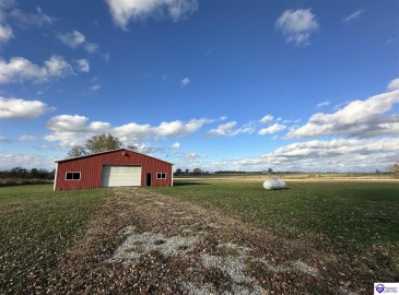 Constantine Fairfield Road, Garfield, Kentucky 40140, ,2 BathroomsBathrooms,For Sale,Constantine Fairfield Road,HK24004234