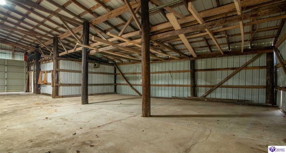 Constantine Fairfield Road, Garfield, Kentucky 40140, ,2 BathroomsBathrooms,For Sale,Constantine Fairfield Road,HK24004234