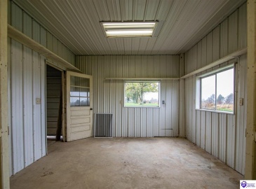 Constantine Fairfield Road, Garfield, Kentucky 40140, ,2 BathroomsBathrooms,For Sale,Constantine Fairfield Road,HK24004234