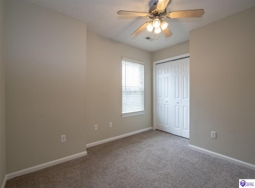 Slippery Rock Court, Vine Grove, Kentucky 40175, ,4 BathroomsBathrooms,For Sale,Slippery Rock Court,HK24004236