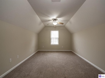 Slippery Rock Court, Vine Grove, Kentucky 40175, ,4 BathroomsBathrooms,For Sale,Slippery Rock Court,HK24004236