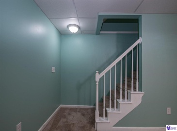 Slippery Rock Court, Vine Grove, Kentucky 40175, ,4 BathroomsBathrooms,For Sale,Slippery Rock Court,HK24004236