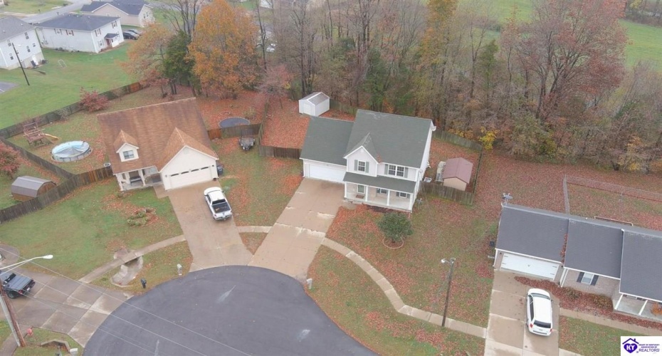 Slippery Rock Court, Vine Grove, Kentucky 40175, ,4 BathroomsBathrooms,For Sale,Slippery Rock Court,HK24004236