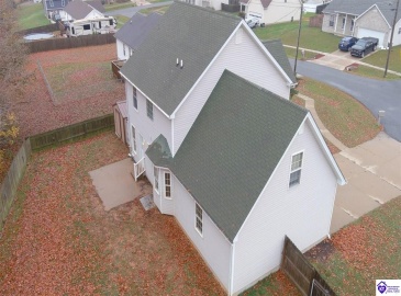 Slippery Rock Court, Vine Grove, Kentucky 40175, ,4 BathroomsBathrooms,For Sale,Slippery Rock Court,HK24004236