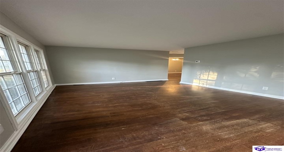 Diecks Drive, Elizabethtown, Kentucky 42701, ,1 BathroomBathrooms,For Sale,Diecks Drive,HK24004240