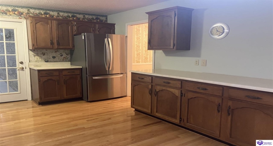 Tyler Circle, Elizabethtown, Kentucky 42701, ,3 BathroomsBathrooms,For Sale,Tyler Circle,HK24004242