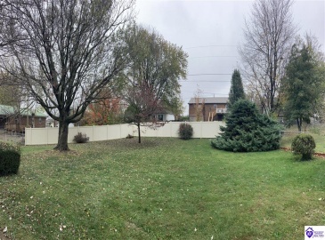 Tyler Circle, Elizabethtown, Kentucky 42701, ,3 BathroomsBathrooms,For Sale,Tyler Circle,HK24004242