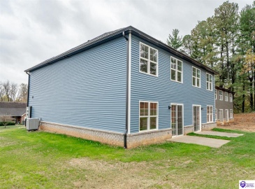 Hunter Lane, Elizabethtown, Kentucky 42701, ,3 BathroomsBathrooms,For Sale,Hunter Lane,HK24004252