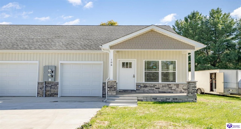 Plumpurdy Drive, Hodgenville, Kentucky 42748, 2 Bedrooms Bedrooms, ,For Sale,Plumpurdy Drive,HK24004262