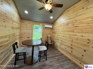 Cave Hill Road, Munfordville, Kentucky 42765, ,1 BathroomBathrooms,For Sale,Cave Hill Road,HK24003065