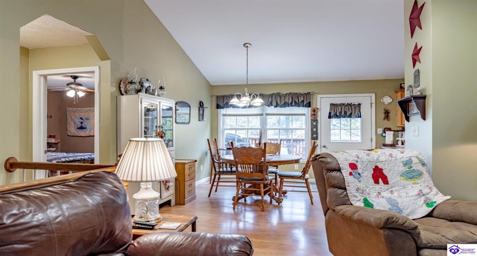 Foxboro Road, Brandenburg, Kentucky 40108, ,3 BathroomsBathrooms,For Sale,Foxboro Road,HK24004267