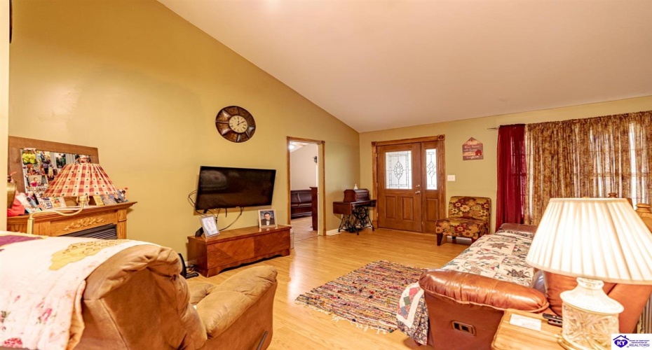 Foxboro Road, Brandenburg, Kentucky 40108, ,3 BathroomsBathrooms,For Sale,Foxboro Road,HK24004267