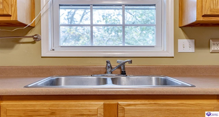 Foxboro Road, Brandenburg, Kentucky 40108, ,3 BathroomsBathrooms,For Sale,Foxboro Road,HK24004267