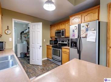 Foxboro Road, Brandenburg, Kentucky 40108, ,3 BathroomsBathrooms,For Sale,Foxboro Road,HK24004267