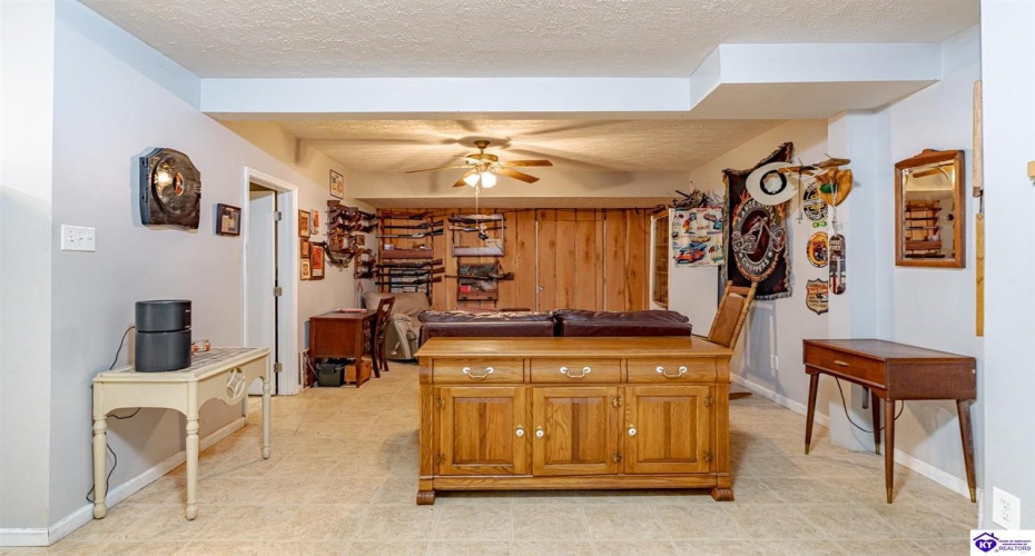 Foxboro Road, Brandenburg, Kentucky 40108, ,3 BathroomsBathrooms,For Sale,Foxboro Road,HK24004267