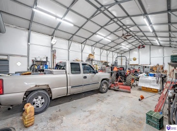 Foxboro Road, Brandenburg, Kentucky 40108, ,3 BathroomsBathrooms,For Sale,Foxboro Road,HK24004267