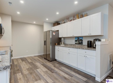 Deering Lane, Radcliff, Kentucky 40160, ,2 BathroomsBathrooms,For Sale,Deering Lane,HK24004272