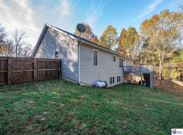 Eagle Point, Brandenburg, Kentucky 40108, ,3 BathroomsBathrooms,For Sale,Eagle Point,HK24004275