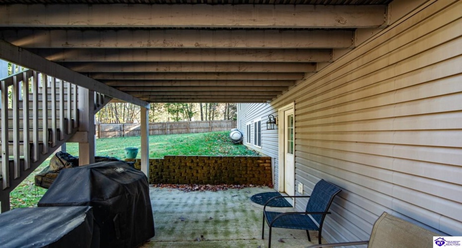 Eagle Point, Brandenburg, Kentucky 40108, ,3 BathroomsBathrooms,For Sale,Eagle Point,HK24004275