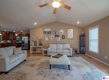 Eagle Point, Brandenburg, Kentucky 40108, ,3 BathroomsBathrooms,For Sale,Eagle Point,HK24004275