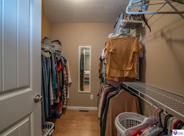 Eagle Point, Brandenburg, Kentucky 40108, ,3 BathroomsBathrooms,For Sale,Eagle Point,HK24004275