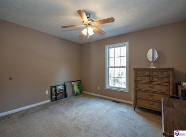 Eagle Point, Brandenburg, Kentucky 40108, ,3 BathroomsBathrooms,For Sale,Eagle Point,HK24004275