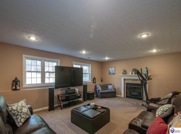 Eagle Point, Brandenburg, Kentucky 40108, ,3 BathroomsBathrooms,For Sale,Eagle Point,HK24004275