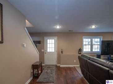 Eagle Point, Brandenburg, Kentucky 40108, ,3 BathroomsBathrooms,For Sale,Eagle Point,HK24004275