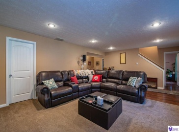 Eagle Point, Brandenburg, Kentucky 40108, ,3 BathroomsBathrooms,For Sale,Eagle Point,HK24004275