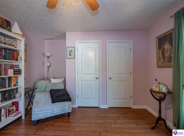 Eagle Point, Brandenburg, Kentucky 40108, ,3 BathroomsBathrooms,For Sale,Eagle Point,HK24004275