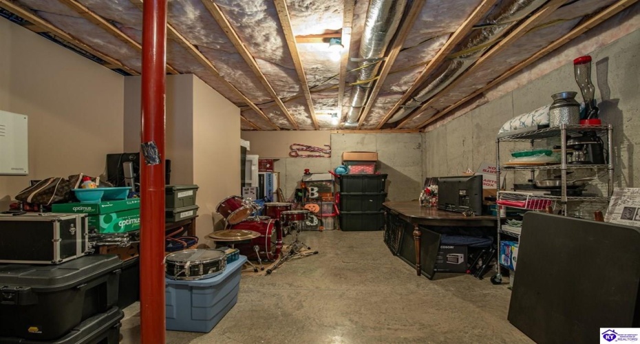 Eagle Point, Brandenburg, Kentucky 40108, ,3 BathroomsBathrooms,For Sale,Eagle Point,HK24004275