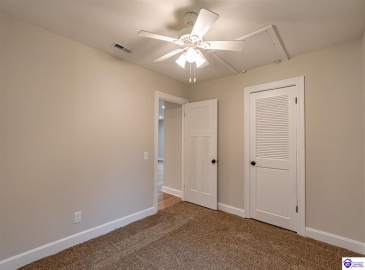 Cedar Hill Drive, Elizabethtown, Kentucky 42701, ,2 BathroomsBathrooms,For Sale,Cedar Hill Drive,HK24004276