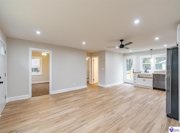 Cedar Hill Drive, Elizabethtown, Kentucky 42701, ,2 BathroomsBathrooms,For Sale,Cedar Hill Drive,HK24004276