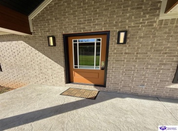 Heavenly Haven Drive, Horse Cave, Kentucky 42749, ,2 BathroomsBathrooms,For Sale,Heavenly Haven Drive,HK24004278