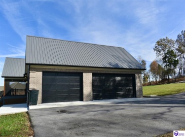 Heavenly Haven Drive, Horse Cave, Kentucky 42749, ,2 BathroomsBathrooms,For Sale,Heavenly Haven Drive,HK24004278