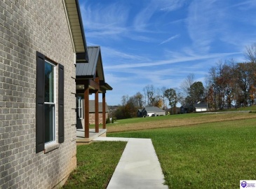 Heavenly Haven Drive, Horse Cave, Kentucky 42749, ,2 BathroomsBathrooms,For Sale,Heavenly Haven Drive,HK24004278